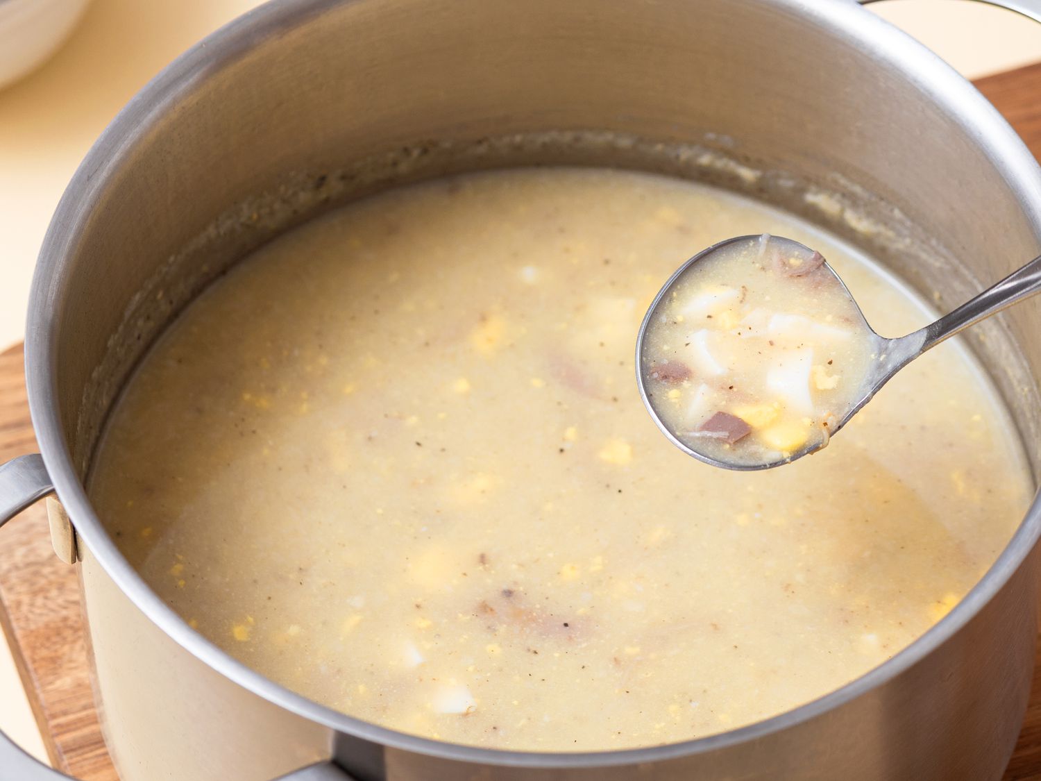 Homemade Giblet Gravy: Recipe, Ingredients & Storage Tips for Holidays